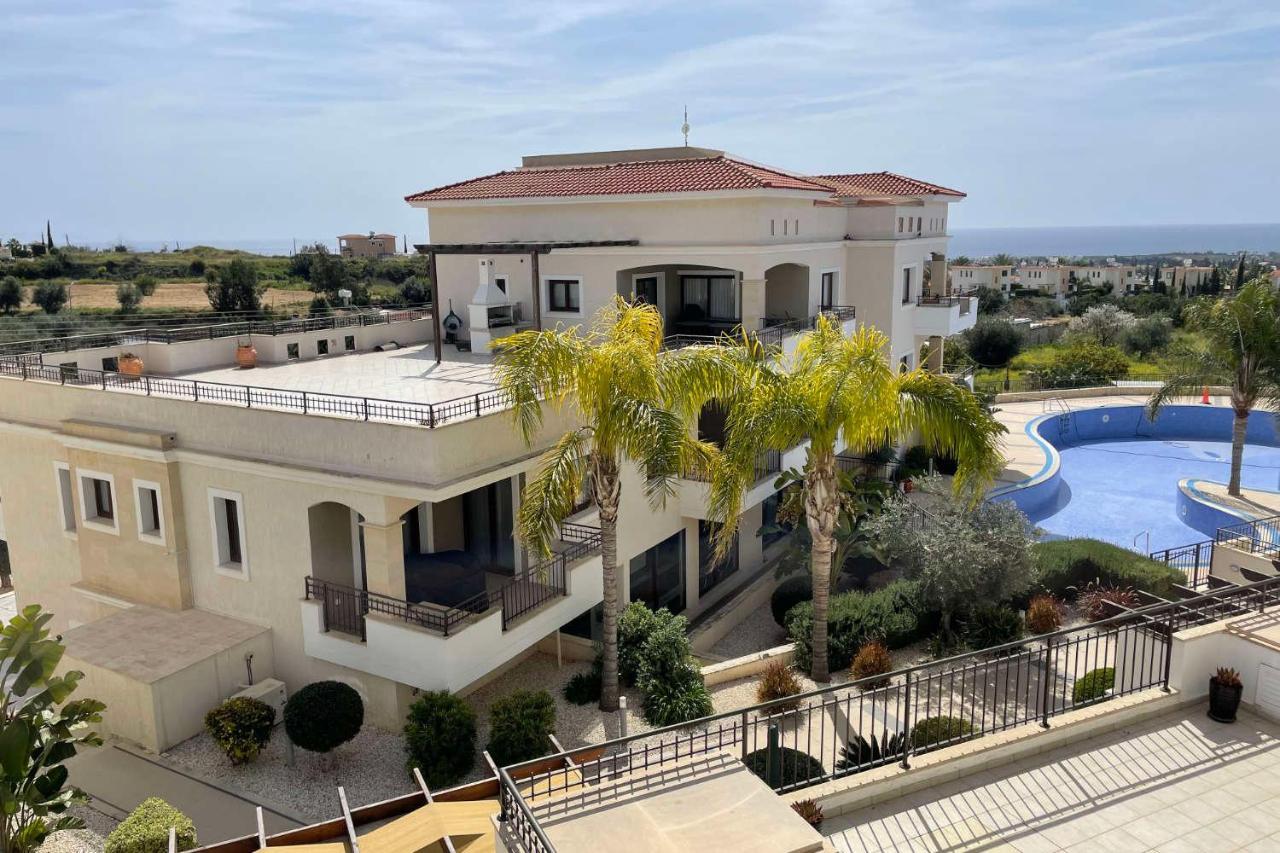 Eleona'S Royal Gardens By Yiota - Luxury 2 Bed Apartment In Exclusive Complex Πέγεια Εξωτερικό φωτογραφία